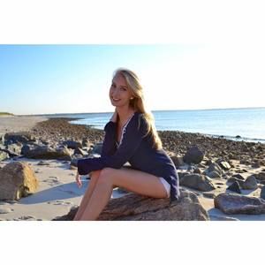 Meet your Posher, Bailey